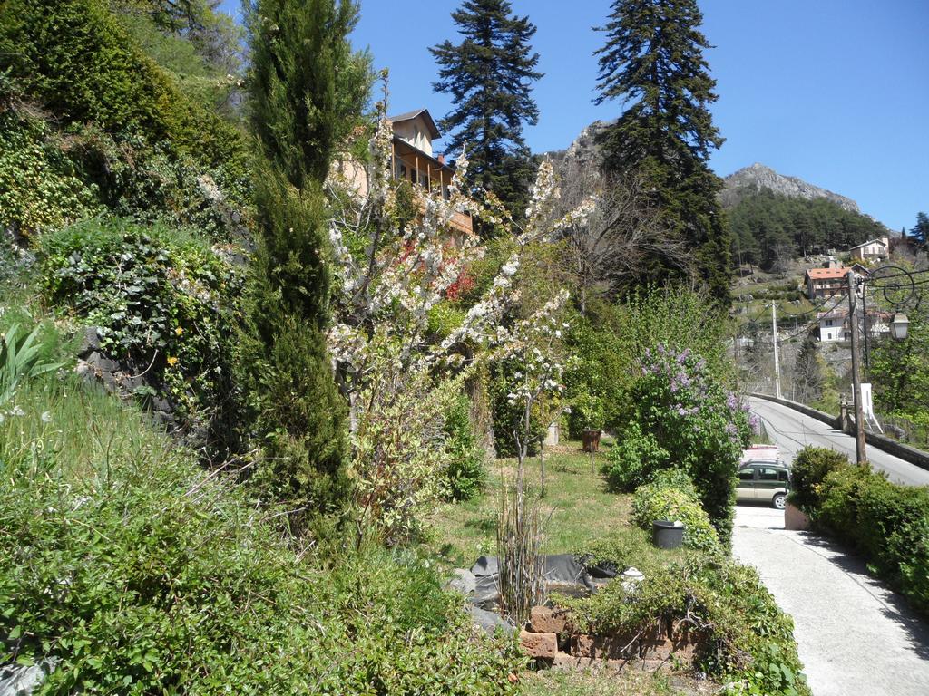 Saint-Dalmas-de-Tende Chambres D'Hotes Casa Sylvana المظهر الخارجي الصورة